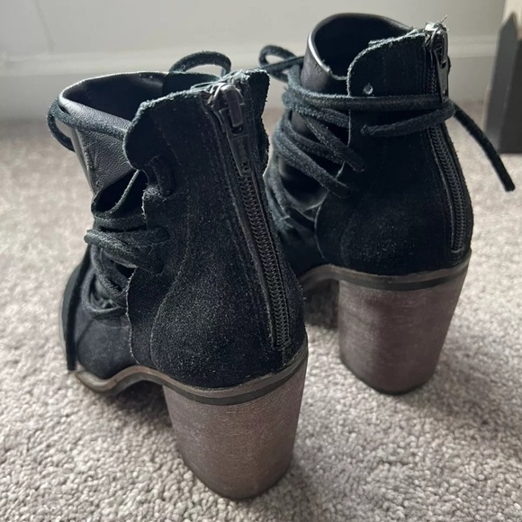 Farylrobin x Free People Lucas Bootie Shoe Womens Size 7 Black Suede Lace Up GUC - Picture 9 of 9